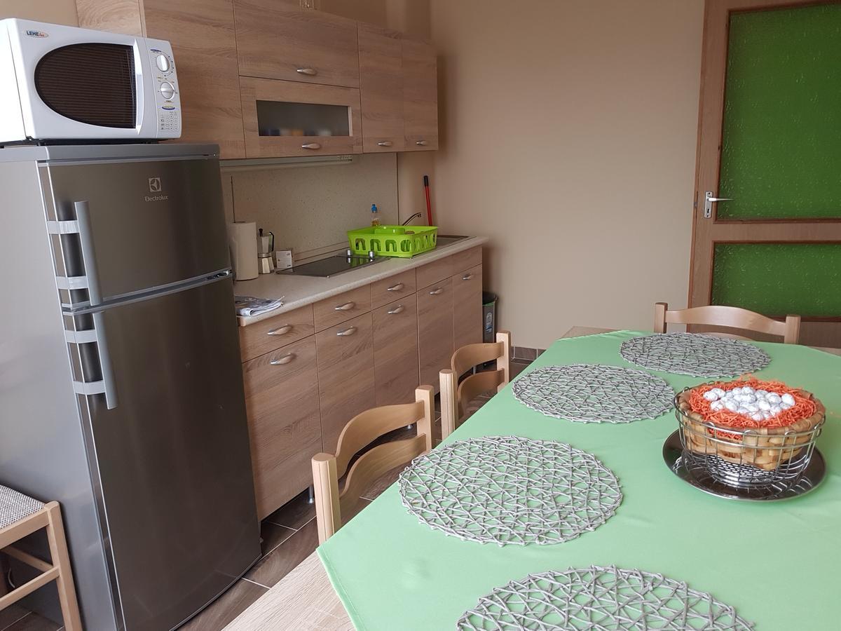 Kovacs Vendeghaz Apartment Matraderecske Ngoại thất bức ảnh